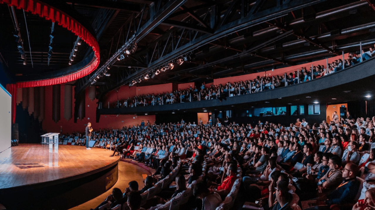 Teatro Paulo Moura - Swift - São José do Rio Preto